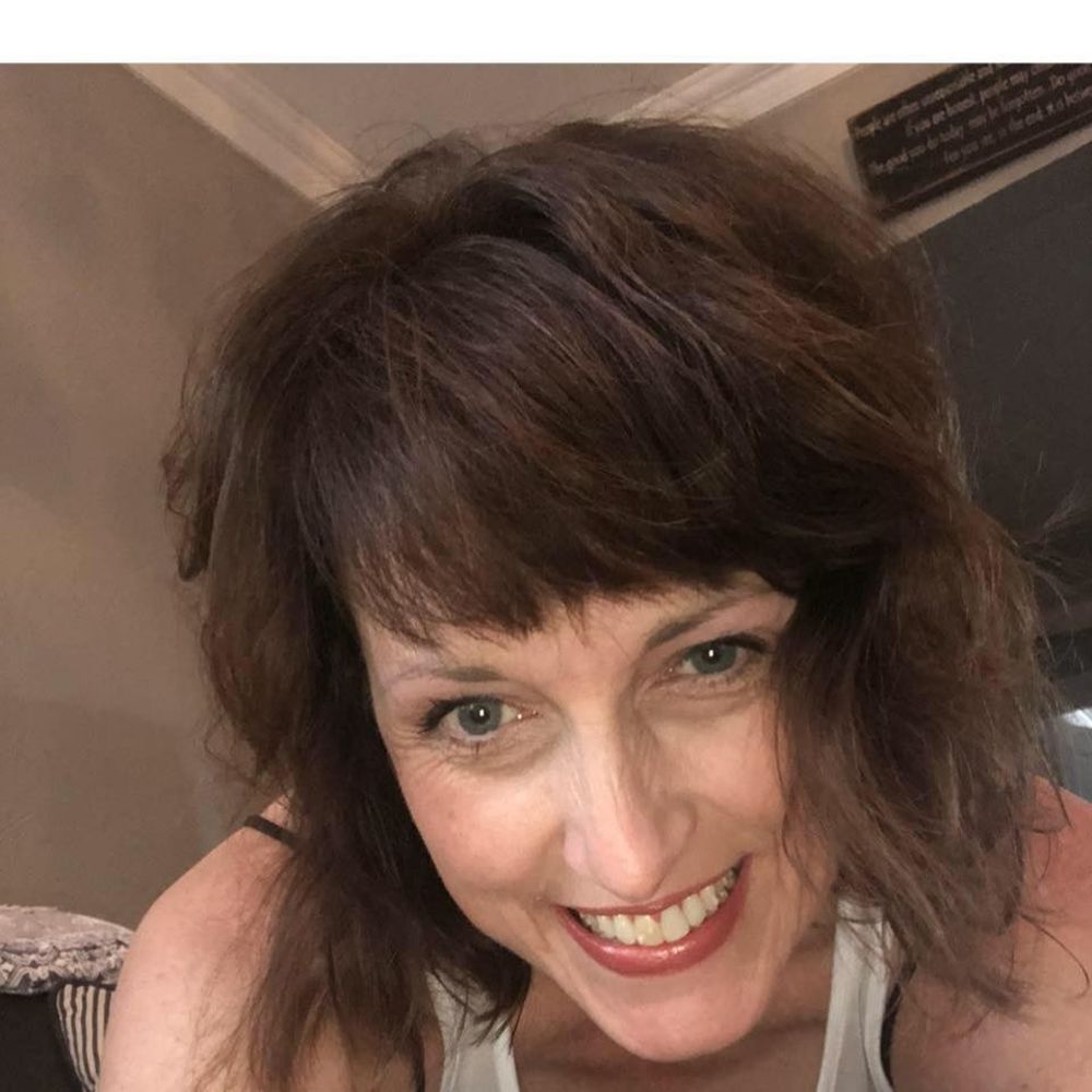 Meet your Posher, Julie